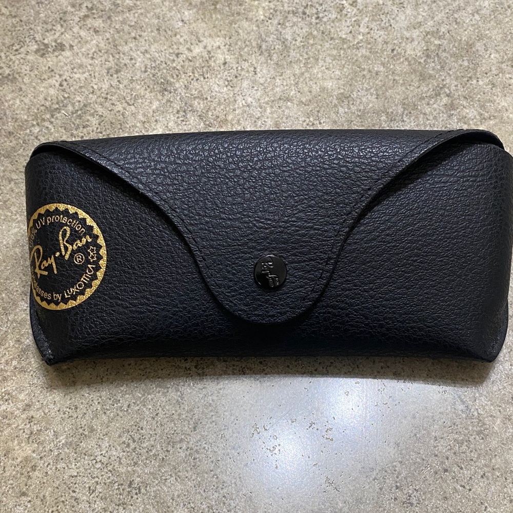 Ray-Ban Textured Black Eyewear Case and sunglasses.